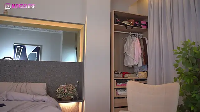 LexieLoreeのライブXXXチャット