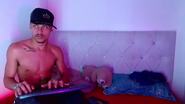 Angel_foxc13's Live XXX Chat