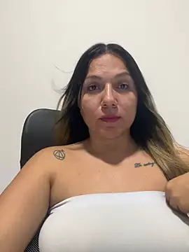 XXX chat uživo modela saoII08