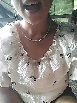 Helen-nn élő XXX-chatje