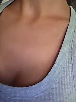 kylie_blck Obrolan Langsung XXX