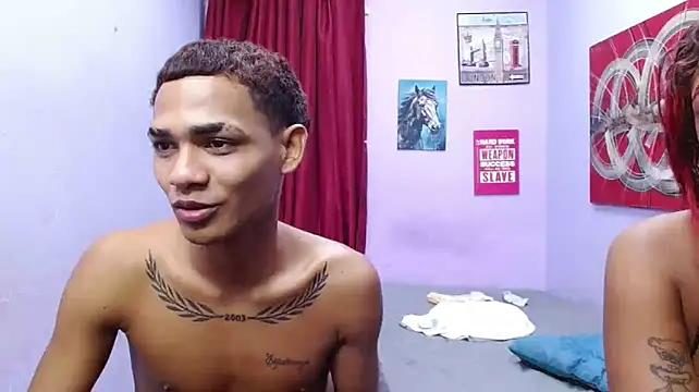 black_twinks 即時 XXX 聊天