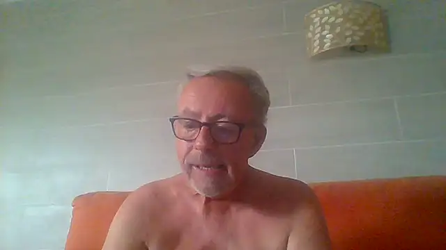 tuggy59n Live XXX chat