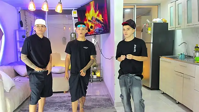 Houseofwarrios webkamerás műsora