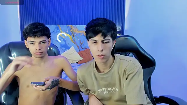 Estiv18_ – Naživo XXX chat