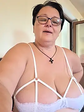 Diana_Diafan: онлайн-секс-чат
