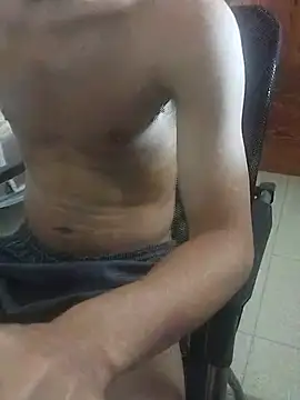 tieulinhlung Webcam-Show
