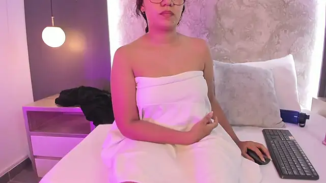 alysson_moon_ Chat XXX live