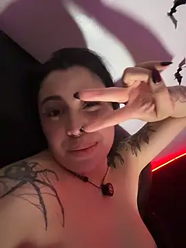 Draculona-666's Live XXX Chat