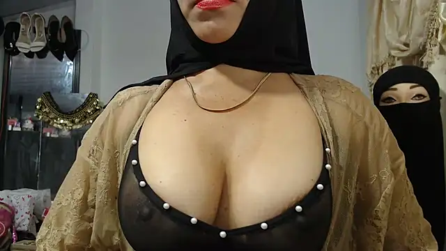 nadia__abaud's Live XXX Chat