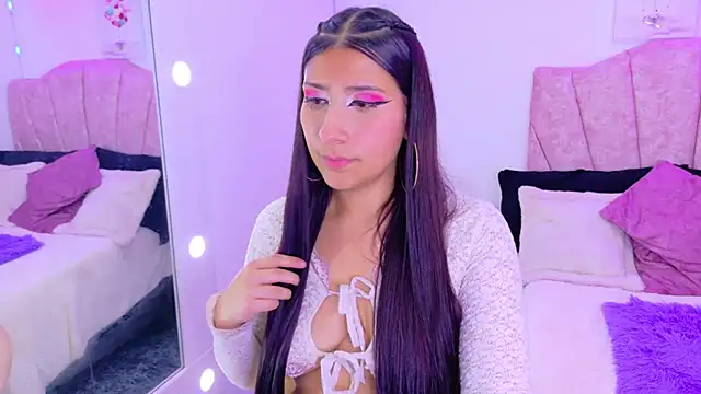 Sara_Blum Chat XXX live
