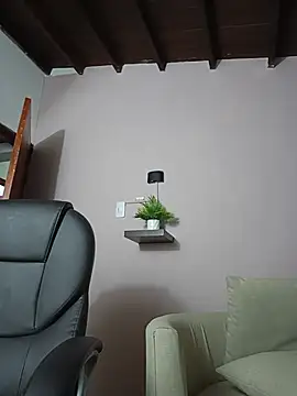 aryalla__ Webcam-Show