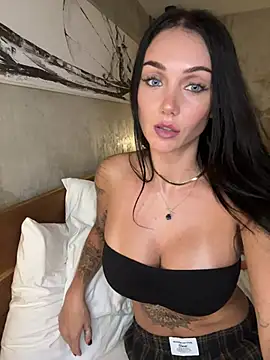 cherryvicexx Chat XXX in diretta