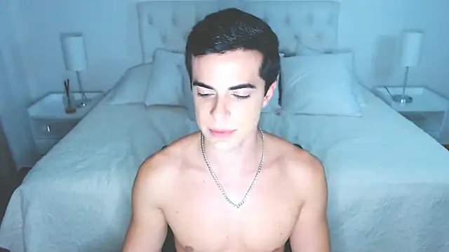 mr_hunterx's Webcam Show