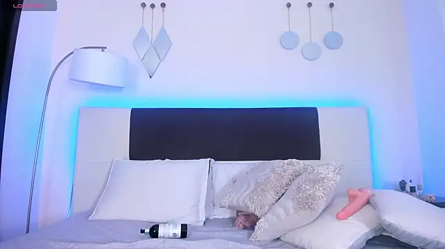 دردشة Sky_Loren الجنسية المباشرة