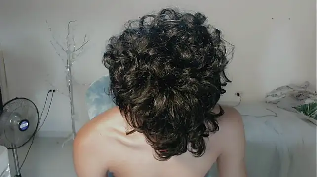 Show modela FUNNY_DICK_ na web-kameri