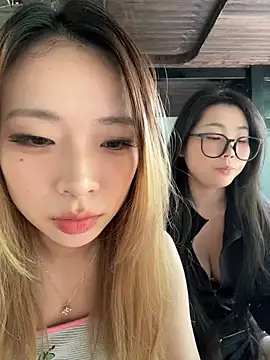 Chat +18 de xiaozz-001 ao vivo