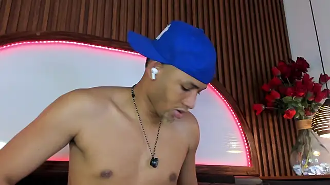 XXX chat uživo modela B_Wild