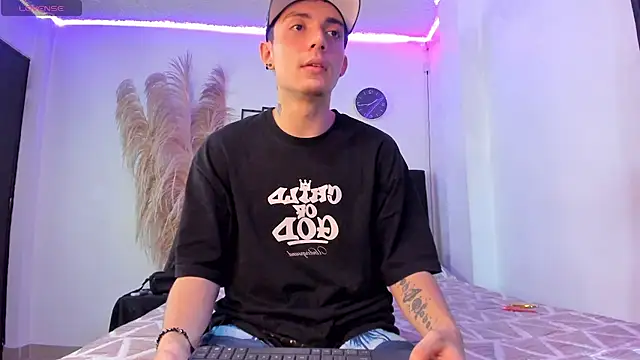ValerieAndDexter Live XXX-Chat