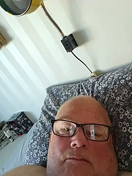 mullig57 Webcam Show