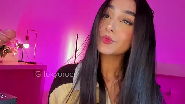 TokyoHaskel's Live XXX Chat