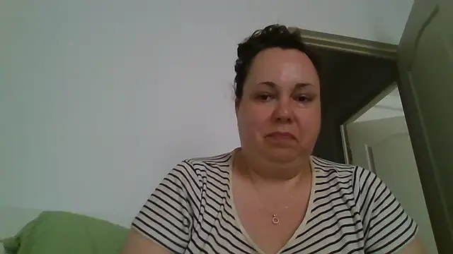 دردشة WendyRhoades الجنسية المباشرة