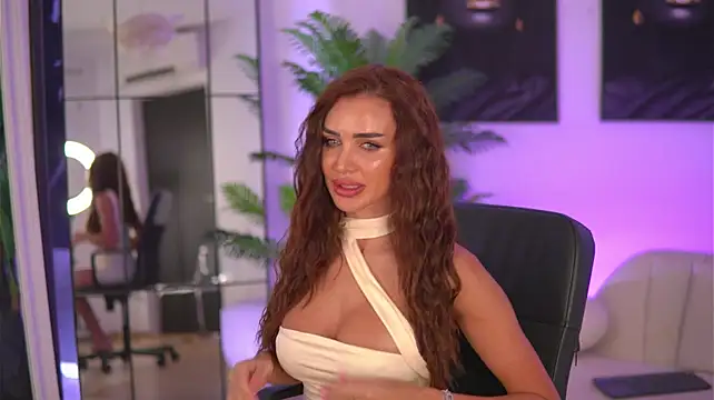 EllenKarter's Live XXX Chat