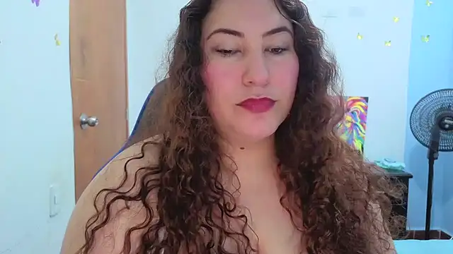 Chat XXX en directo de JANNAH_MARTINEZ