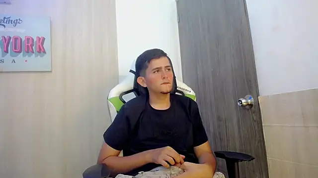 JaxBlue_'s Live XXX Chat