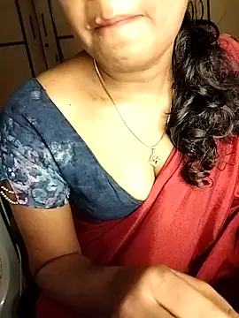 Tamil_Kavitha's Webcam Show