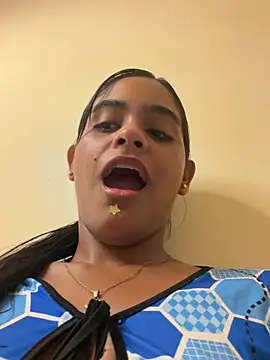 Chat +18 de lizzakennedy ao vivo