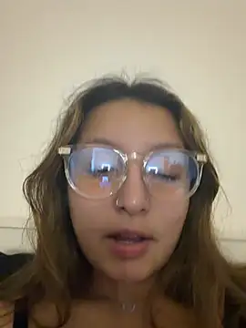 CharlotteAfterDark's Live XXX Chat