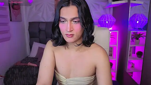 Pokazy przed kamerką – Lili_sweett