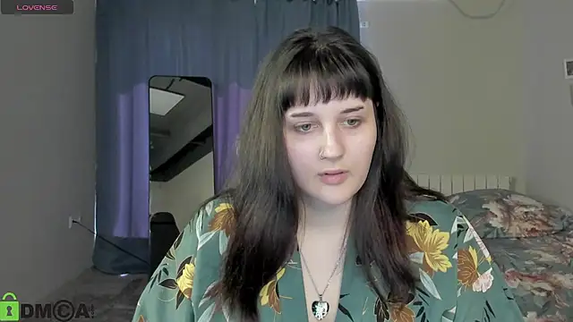 Chat +18 de Mia__sensual ao vivo