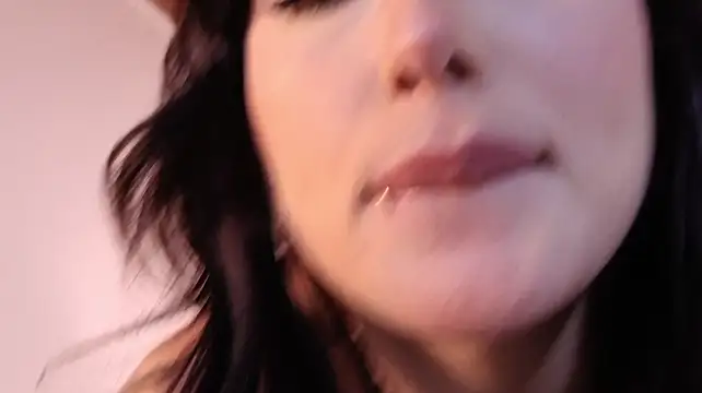 Chat +18 de saralynnnX ao vivo