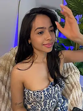 _Emily_Thompson_ Live XXX-Chat