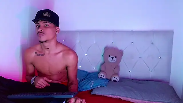 Angel_foxc13のライブXXXチャット