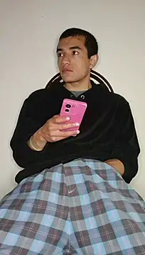 Thick_Cock élő XXX-chatje