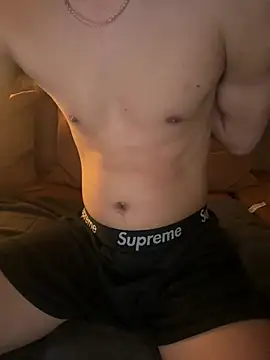 YourBadboy718 XXX чат на живо
