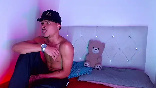 Angel_foxc13のライブXXXチャット