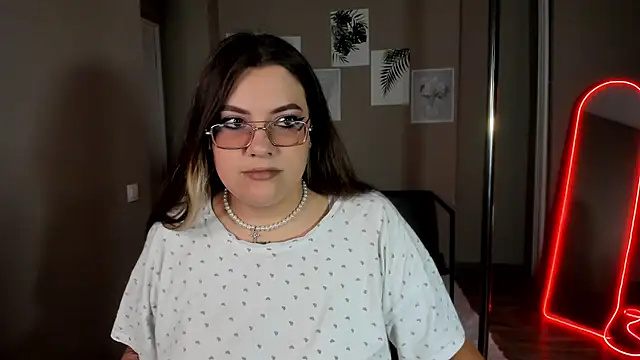 MiraTorsonn Live XXX chat