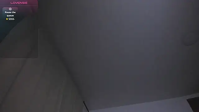 Kylie2211 Live XXX-Chat