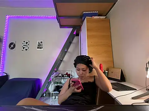 PinayLina18 Live XXX-Chat