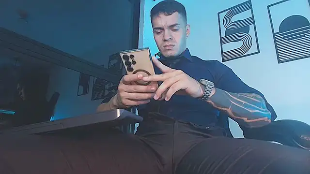 Chat XXX ao vivo de ALPHA_DOMINUS_