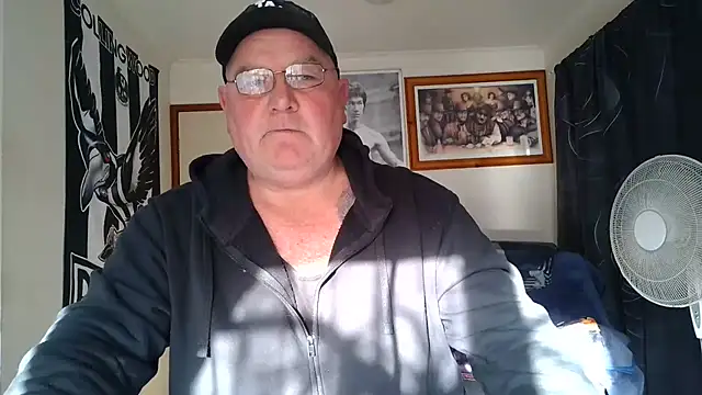 KINKYBLUEYES69 Webcam-Show