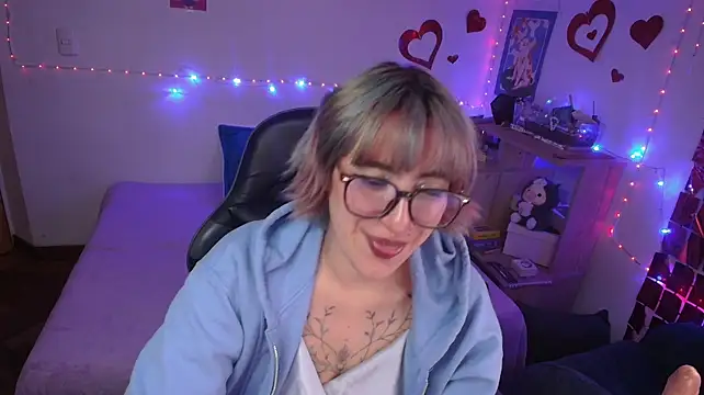 Miacatsito3 Live XXX-Chat