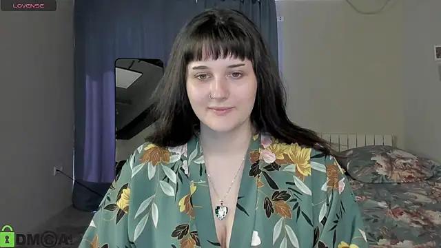 Chat +18 de Mia__sensual ao vivo