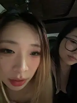 xiaozz-001 Webcam-Show