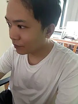 yanyanxixi 在線直播表演