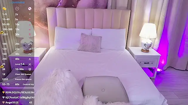Chat +18 de Elisabeth_Binder ao vivo